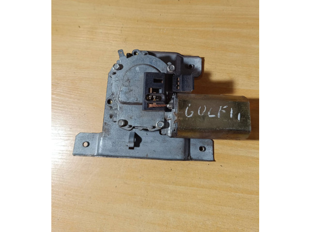 Моторчик дворников 191955717A    Volkswagen Golf II