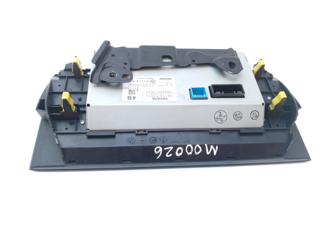 Přístrojová deska Lexus IS-F 2014 8611053010