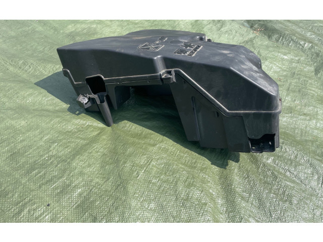 Блок предохранителей 9686732080, 9686732180 Citroen C5