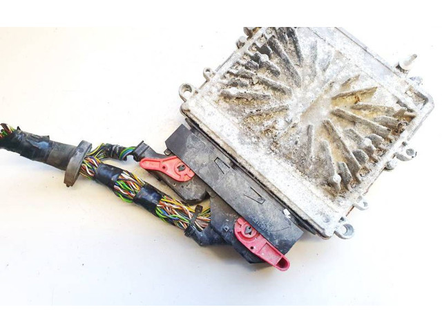 Блок управления двигателя p31303388, 0281015286 Volvo C30