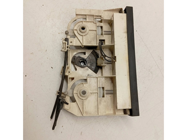 Блок управления климат-контролем    Audi 100 200 5000 C3