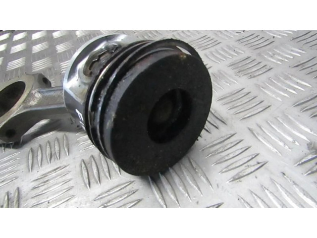 Píst Fiat Bravo - Brava pro naftový motor 1.9