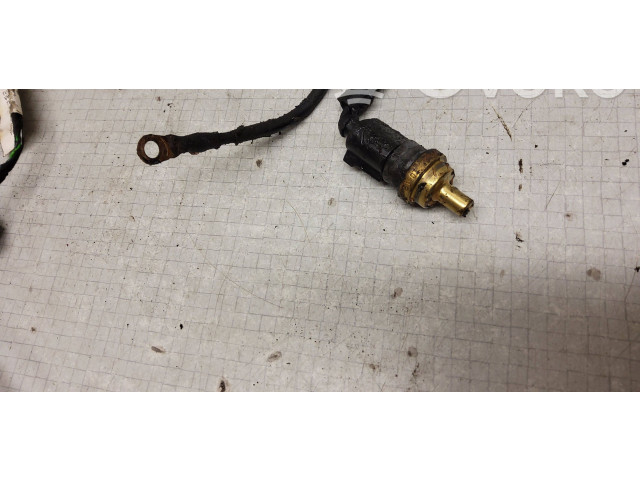 Pojistková skříňka 7H0971073AF Volkswagen Transporter - Caravelle T5 2005