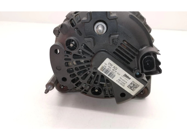 Генератор 04L903023L Audi Q3 8U