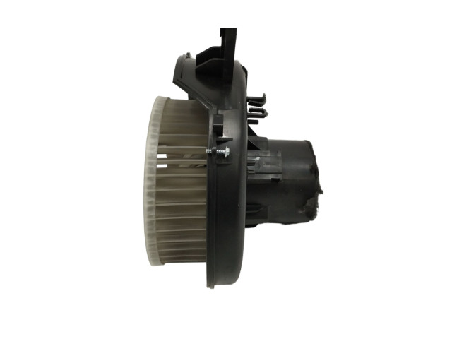 Вентилятор печки 6R1819015A Skoda Fabia Mk3 (NJ)