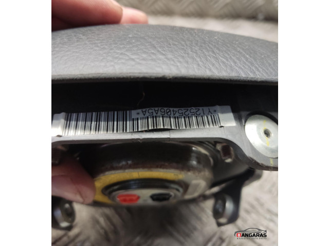 Подушка безопасности водителя Toyota Corolla Verso AR10