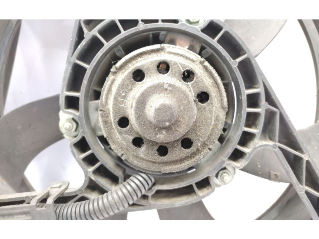 Вентилятор радиатора     1J0121205B    Audi TT Mk1 