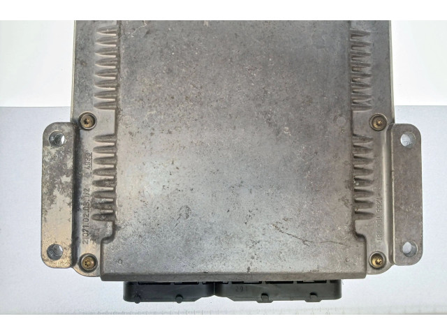 Блок управления двигателя P56041700BC, 28SA5625   Jeep Cherokee XJ