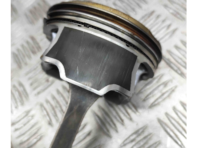 Píst CR3E6200B1A, JR3E6110AD Ford Mustang VI