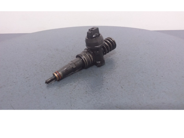 Vstřikovač 038130073AG, 038130073AG Volkswagen Caddy