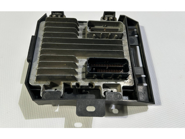 Блок управления двигателем Блок управления 12639269   Chevrolet Camaro