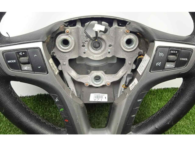 Volant Hyundai i40 2013   