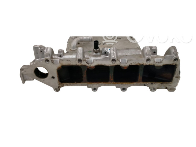 Поршень Всасывающий коллектор 04L129766AT, VP674687 Skoda Octavia Mk4