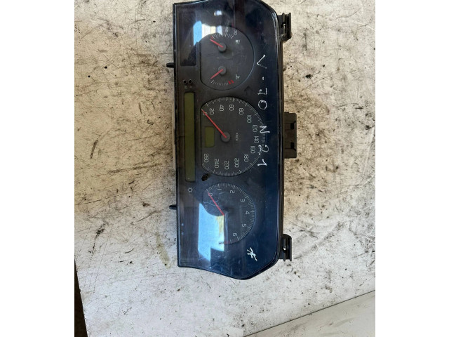 Панель приборов 9168144, 9166196   Volvo S70  V70  V70 XC       