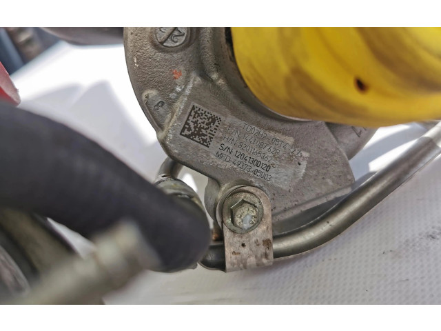 Turbodmychadlo Нагнетатель 8201165362--- Renault Dacia Duster