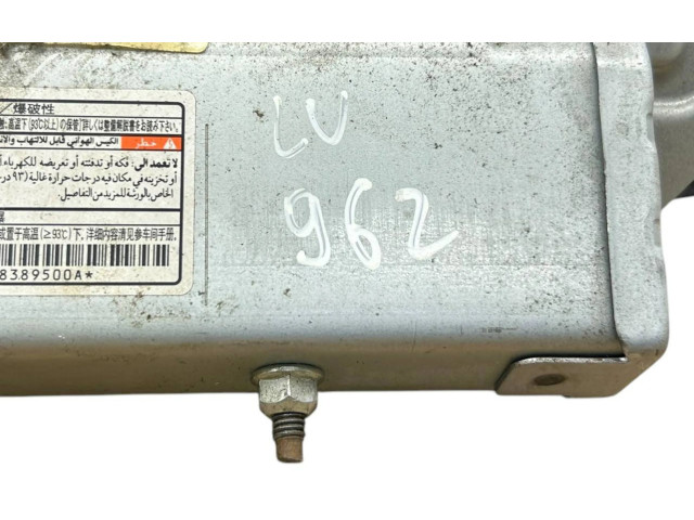 Подушка безопасности для колен 7030A241, 617622400D Mitsubishi Lancer X