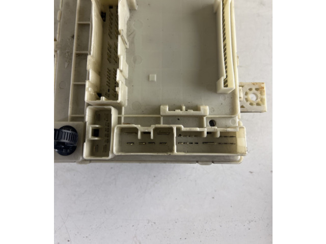 Блок предохранителей MN108320, 1791HOA1 Mitsubishi Colt