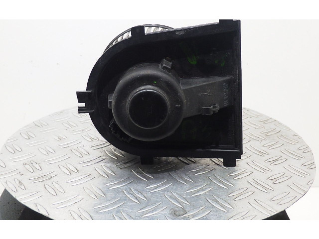 Вентилятор печки 1J1819021A Audi A3 S3 8L