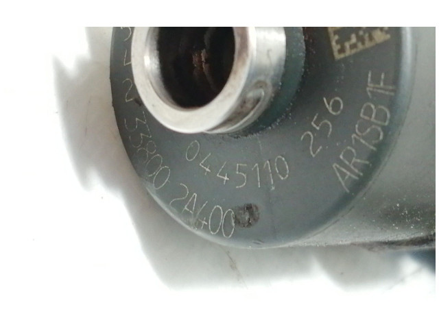 Форсунка 0445110256, 338002A400 Hyundai Getz D4FA