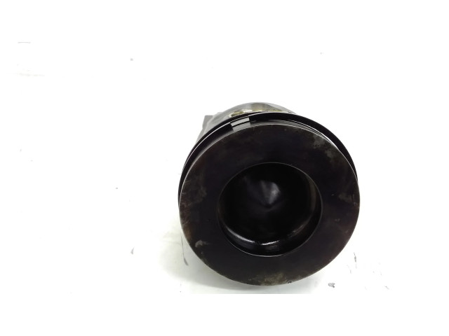 Píst 0843ME, 857101205   BMW 2 F22 F23  pro naftový motor 2.0  1068