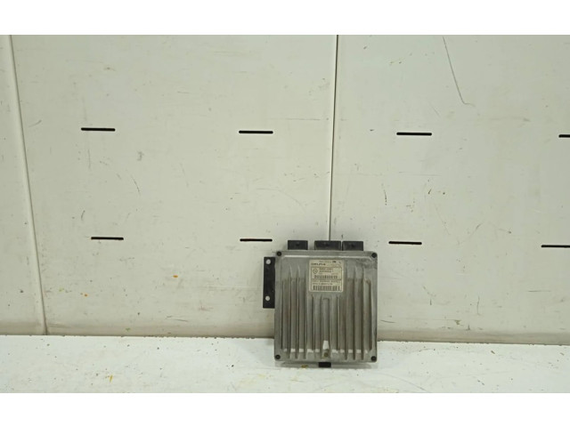 Блок управления двигателя 8200513058   Dacia Logan I