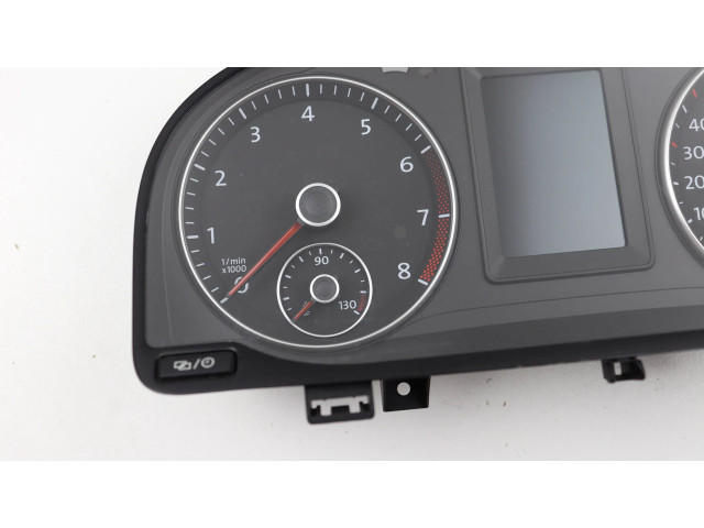 Панель приборов 1T0920875D   Volkswagen Touran II       