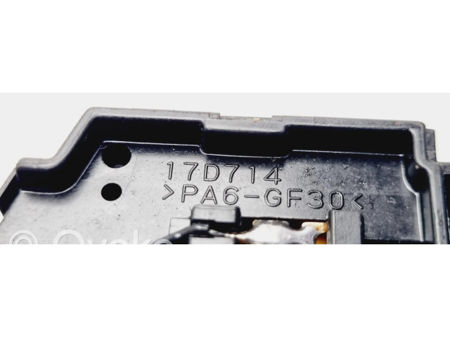 Ручка стеклоочистителей 17D714   Mitsubishi Colt