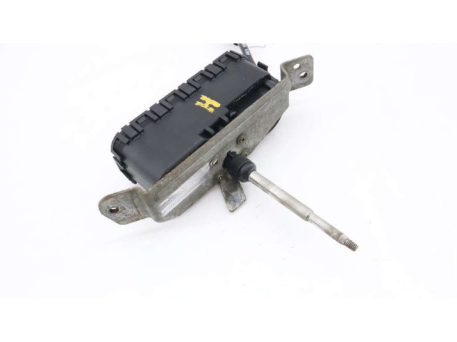 Моторчик стеклоочистителя 8620954 Volvo S80