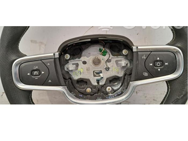 Руль Volvo XC40 - года