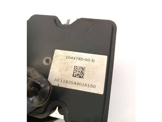 Блок ABS 104474500b, 1044745-00-b Tesla Model 3