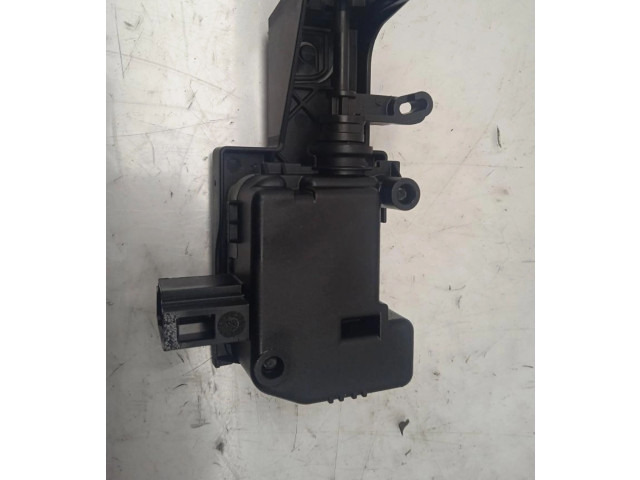 Řídící jednotka A2048200072   Mercedes-Benz GLK (X204) 2011