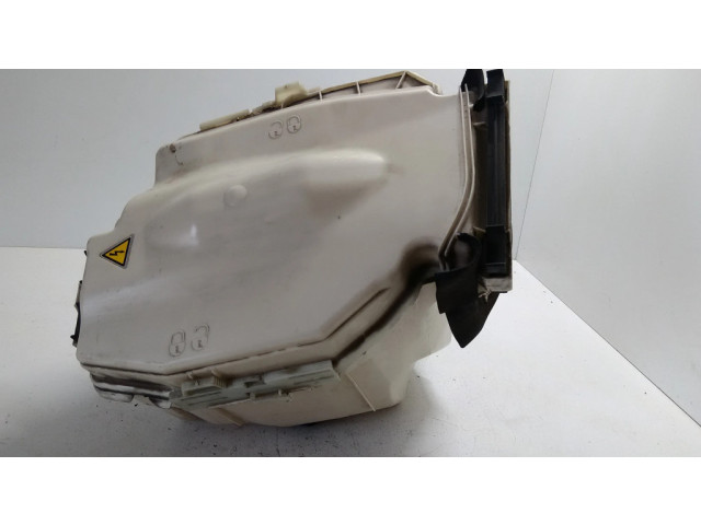 Pojistková skříňka 7544575 BMW X1 E84 2011