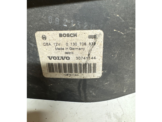Вентилятор радиатора 30741144, 0130706838 Volvo S60