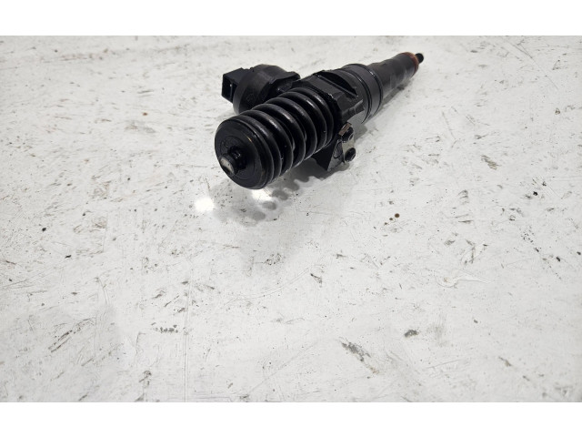 Форсунка 036130073BN    Volkswagen Golf Plus   