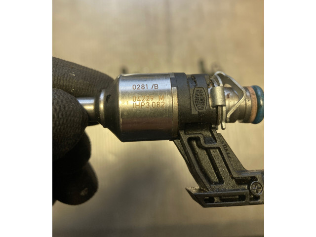 Форсунка 03F906    Skoda Yeti (5L)   