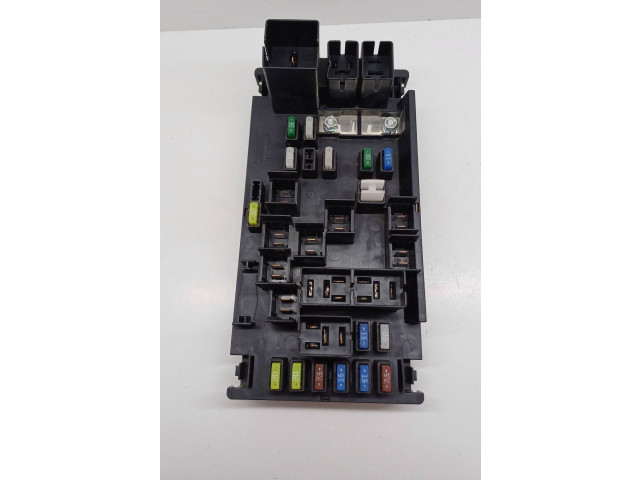 Блок предохранителей 82241SG030, 604033 Subaru Forester SJ