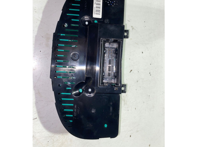 Панель приборов 1K0920852A, V0004000   Volkswagen Jetta V       