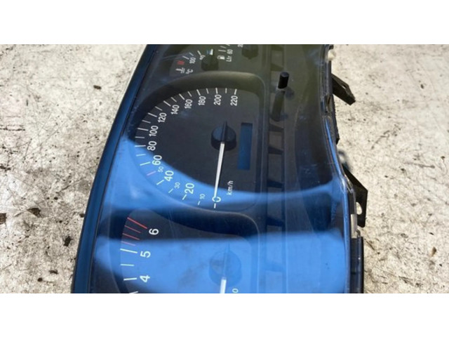 Панель приборов 09134528, 110008911002   Opel Vectra B       