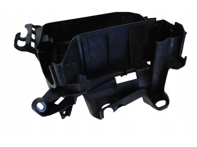 Блок предохранителей  A2465403803   Mercedes-Benz A W176    