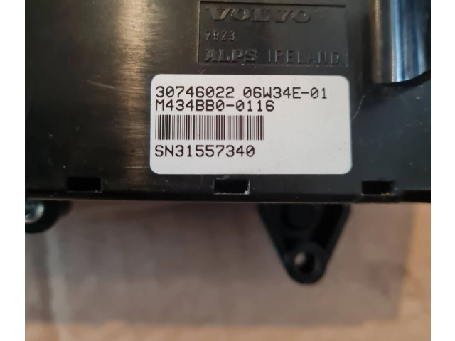 Блок управления климат-контролем 30746022, 06W34E01   Volvo V70