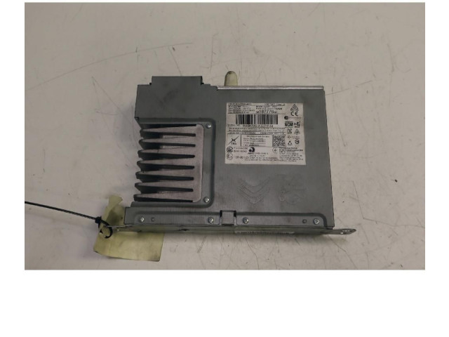 Радио/ проигрыватель CD/DVD / навигация 9818777680 Peugeot Partner III