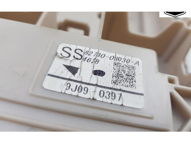 Блок предохранителей 827300H030A, 827300H030A Peugeot 108