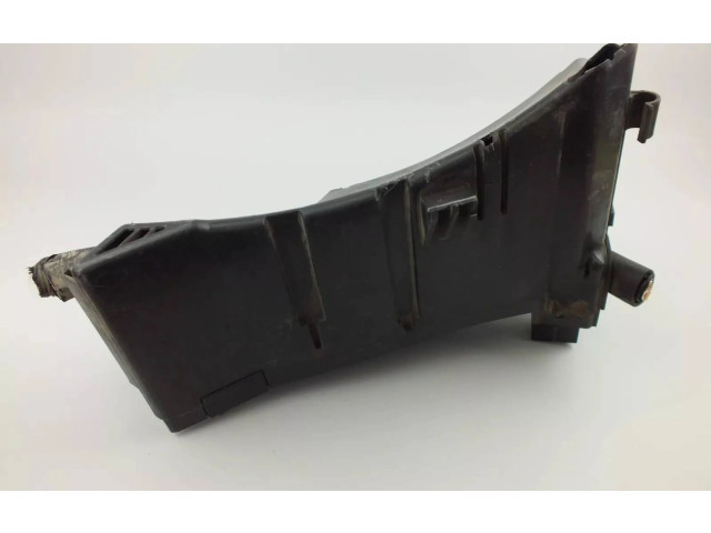 Блок предохранителей  MB100200B   Subaru B9 Tribeca    