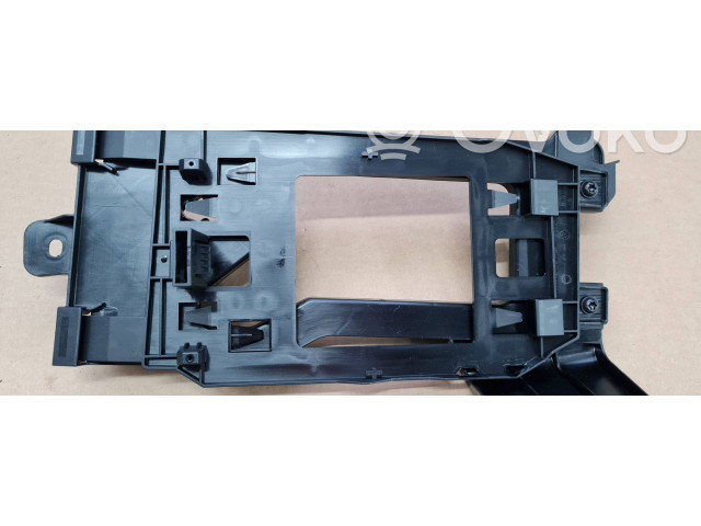 Держатель / кронштейн усилителя звука 80A907456A Audi Q5 SQ5