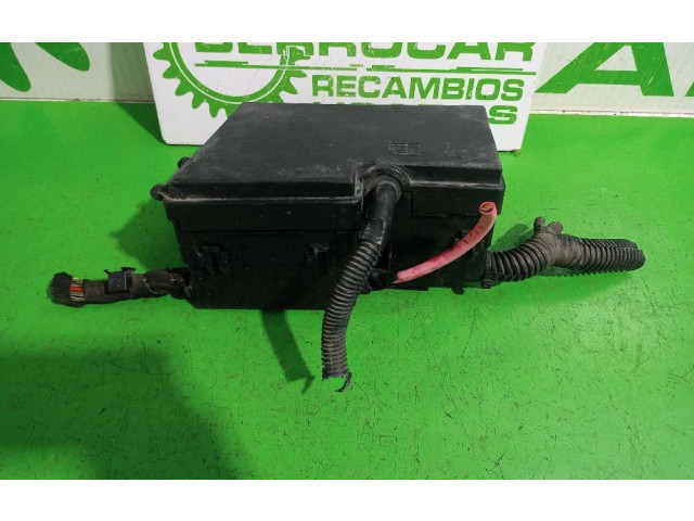 Pojistková skříňka 3M5T14A142AB Ford Focus 1999