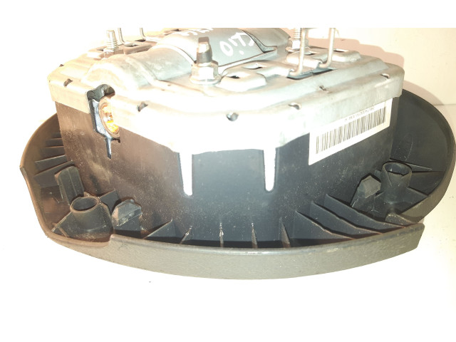 Подушка безопасности водителя 8200236060, 171T33255328   Renault Clio II