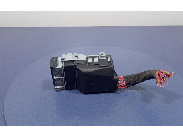 Pojistková skříňka 13222786, 13222786 Opel Zafira C 2015