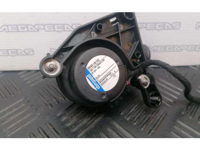 Вентилятор радиатора     A2049060015    Mercedes-Benz CLS C218 X218 