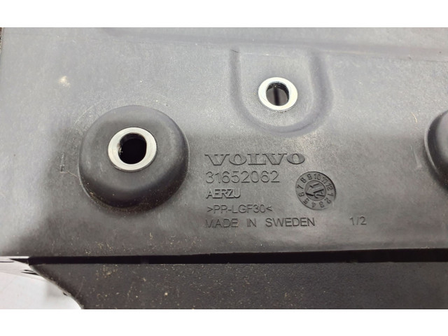 Блок предохранителей 31652062 Volvo S60