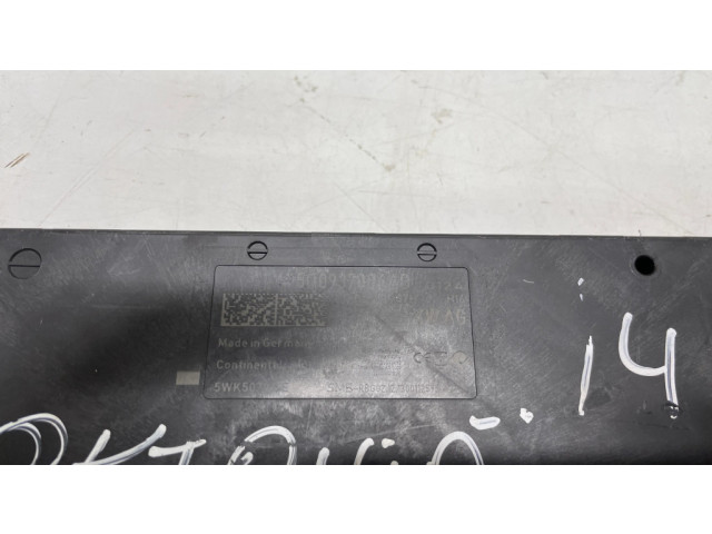 Блок управления 5Q0937084AD   Skoda Octavia Mk3 (5E)